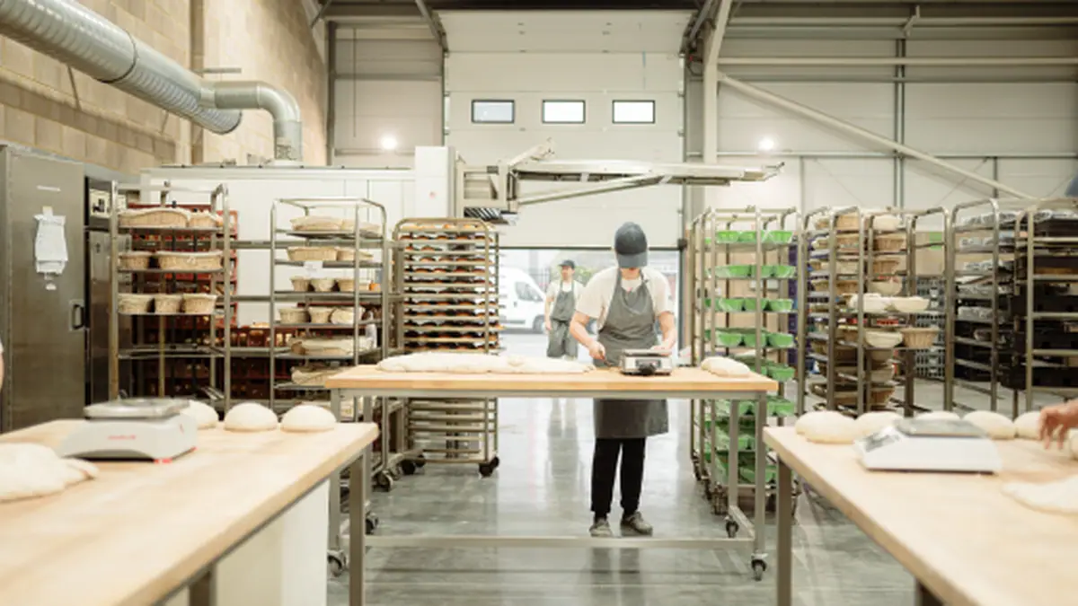 Hoxton Bakehouse – artisan bakery in Lymington town centre